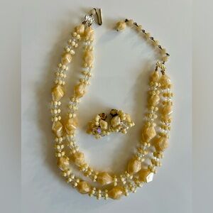 SWEET MARKED JAPAN beaded necklace and earrings set